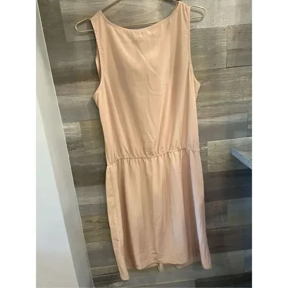 Gap, NWT women’s 12 tall faux tan wrap dress silk look - Picture 2 of 6